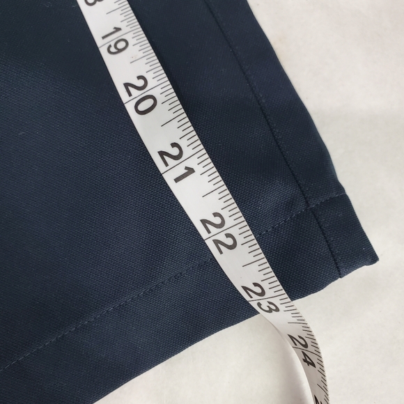 Men's Nike Golf Pleated Shorts Size 42 Navy Sports Athletic Fit Dry - Picture 6 of 12